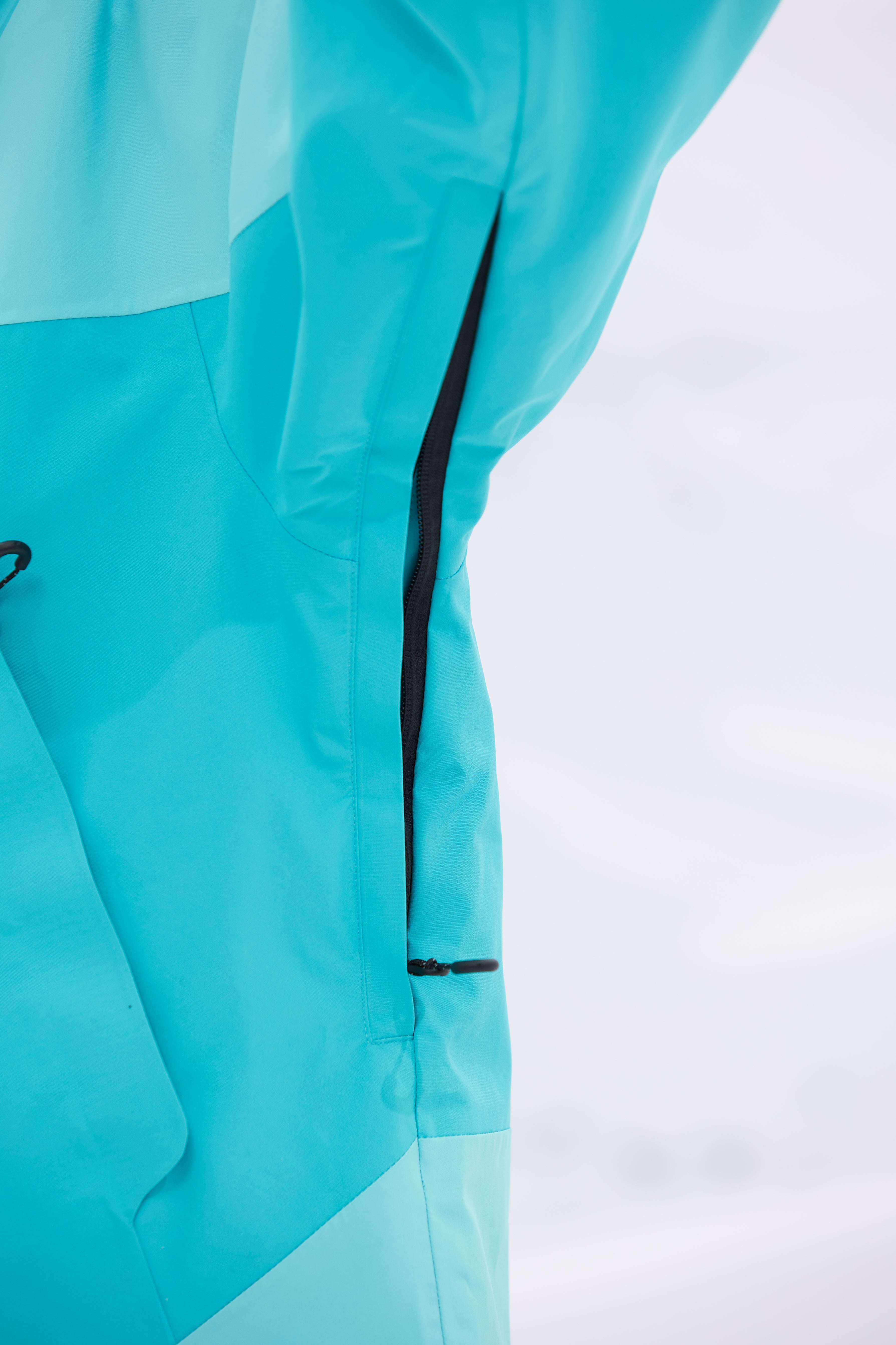 Beta Unisex 3L Snowboard Jacket | CAPELIN CREW