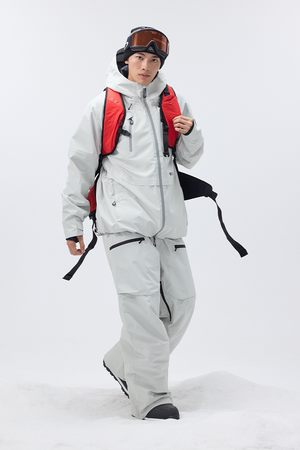 Haku Unisex 3L Insulated Snowboard Jacket | CAPELIN