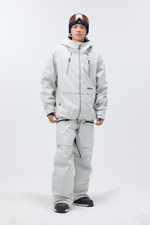 Haku Unisex 3L Insulated Snowboard Jacket | CAPELIN