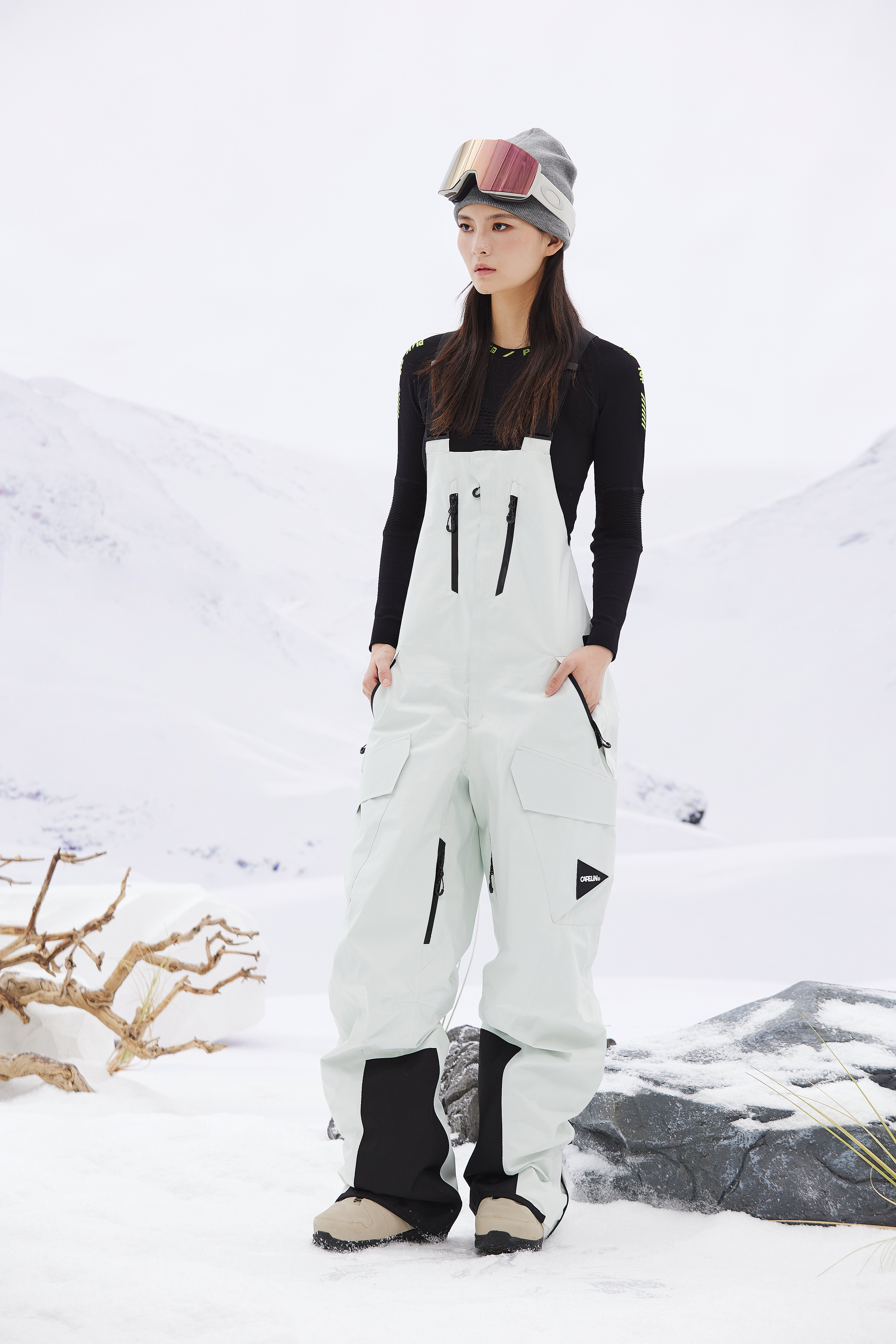 Saturn Unisex 3L Shell Snowboard Bib Pant | CAPELIN CREW